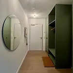Design Color *