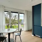 Design Color * Λέερ