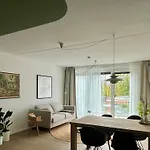 Διαμέρισμα Design Color Λέερ