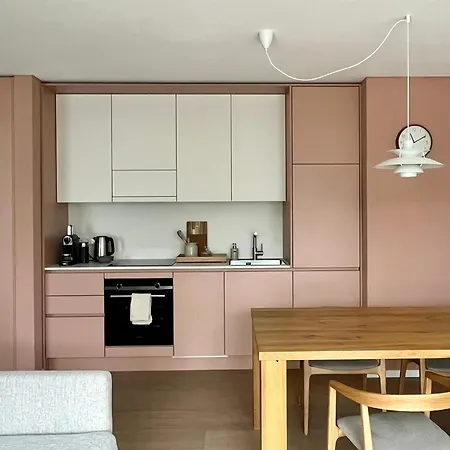 Design Color *